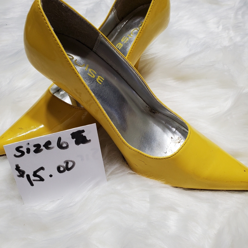 Shoes - Picture 9 of 16